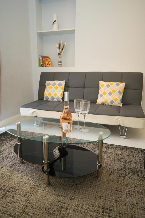 Designer Flat Νίκαια Εξωτερικό φωτογραφία